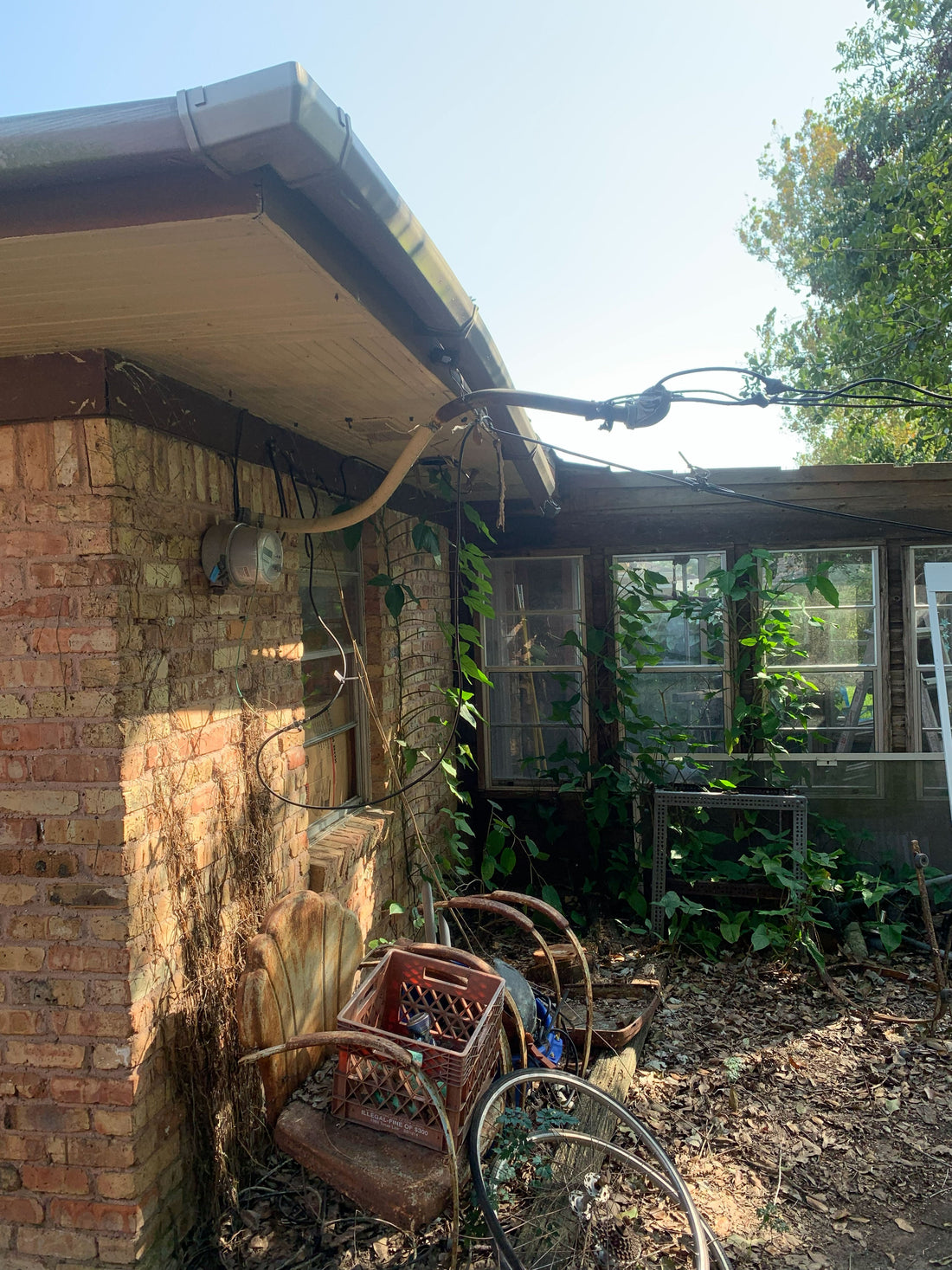 What a Leaning Electrical Riser Means (And Why You Should Fix It)